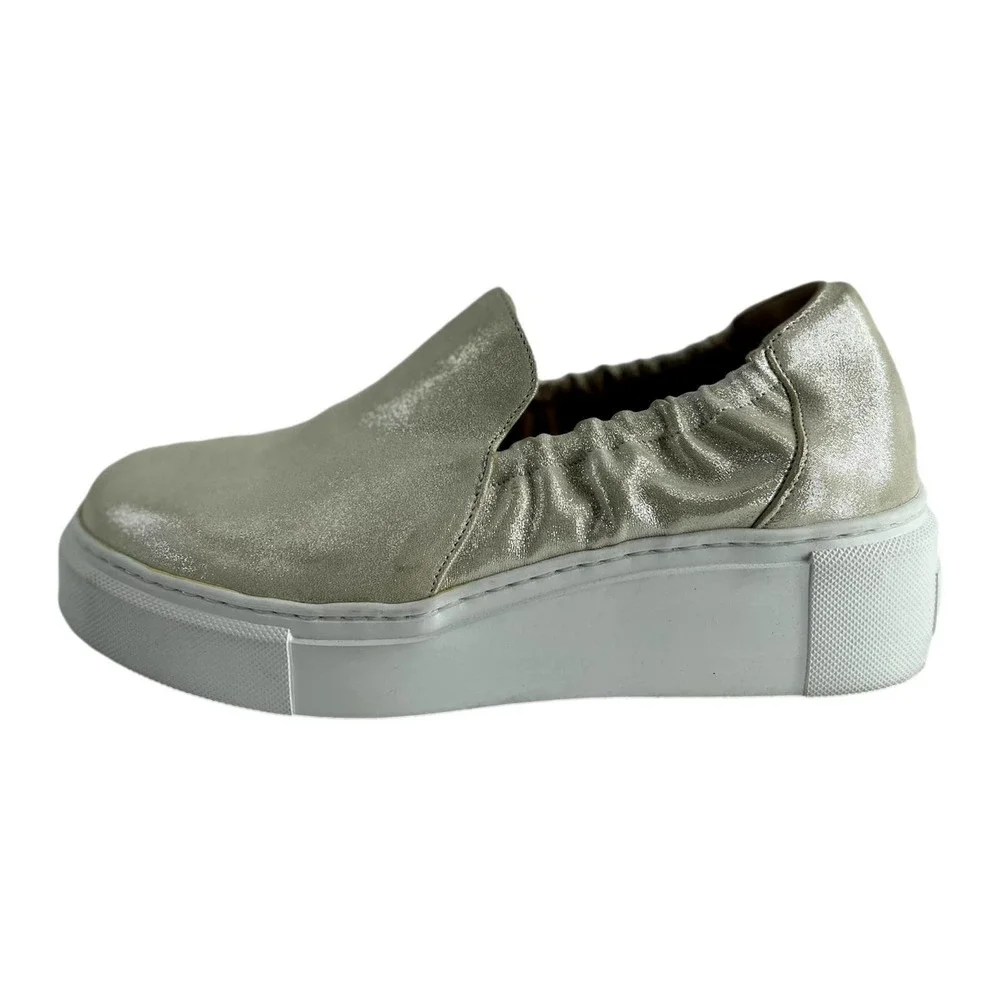 Laura Bellariva Gold Metallic Slip-On Sneaker European Size 37 EUC - Picture 6 of 10